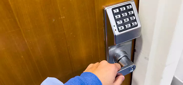 Why Choose Us for Your Keypad Lock Needs in Bensenville, IL?